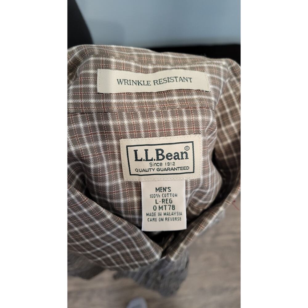 L.L.Bean Men’s Button Down Shirt Size L Regular Plaid Wrinkle Resistant Cotton - Picture 3 of 3